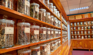 Read more about the article 藏医药业数字化转型：实现产业升级的必经之路