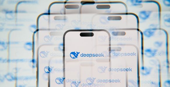 DeepSeek的AI创新应用与市场展望