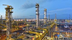 Read more about the article 成都智慧化工解决方案助力化工产业转型
